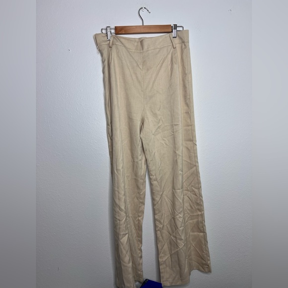 YOZY Women's Solid Off Shoulder Ruched
Tee & Pants Two-piece Set NO BELT - Picture 8 of 9